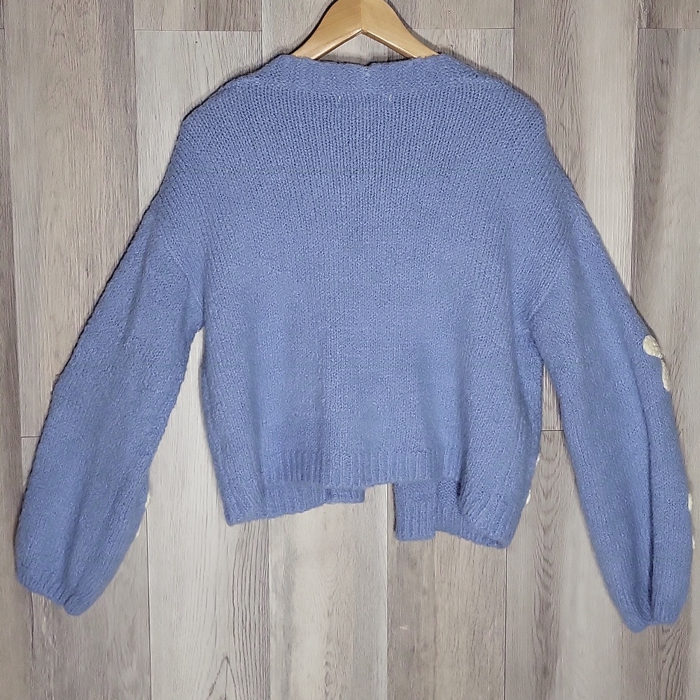 Threaded Leaf Womens Medium Knit Cardigan Crocheted Flower Oversized Cropped - Picture 7 of 9